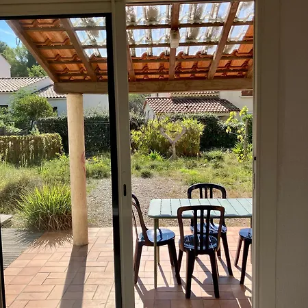 Maison Bord De